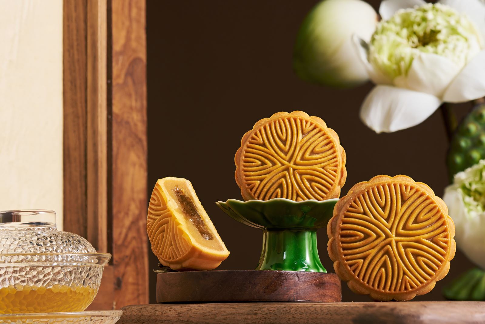 Bánh Nướng Hoàng Trà Nhân Chảy